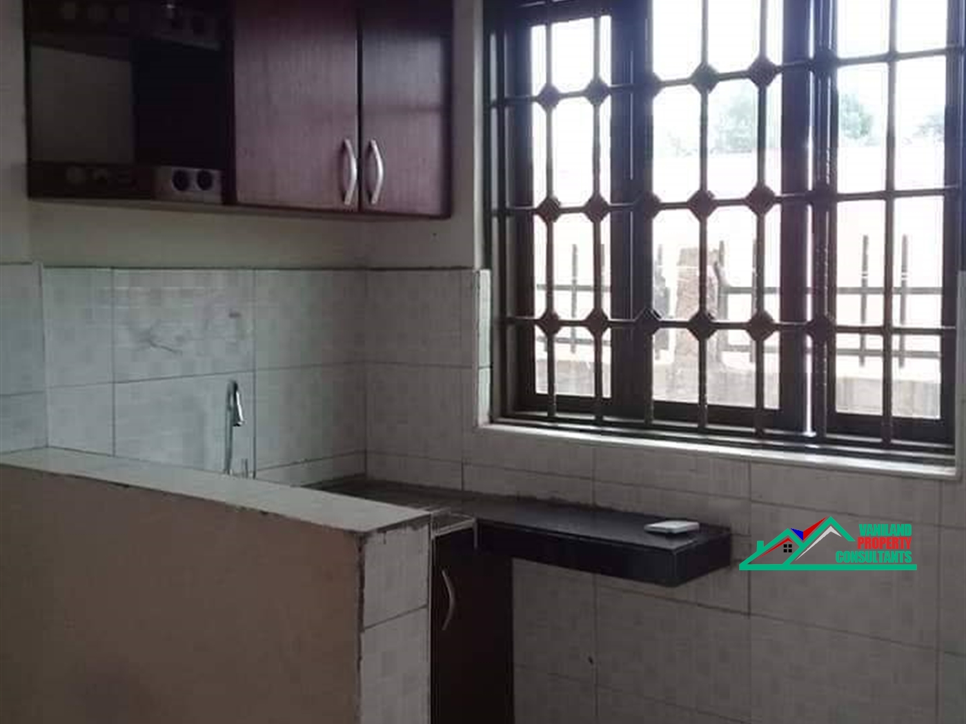 Semi Detached for rent in Mpererwe Kampala