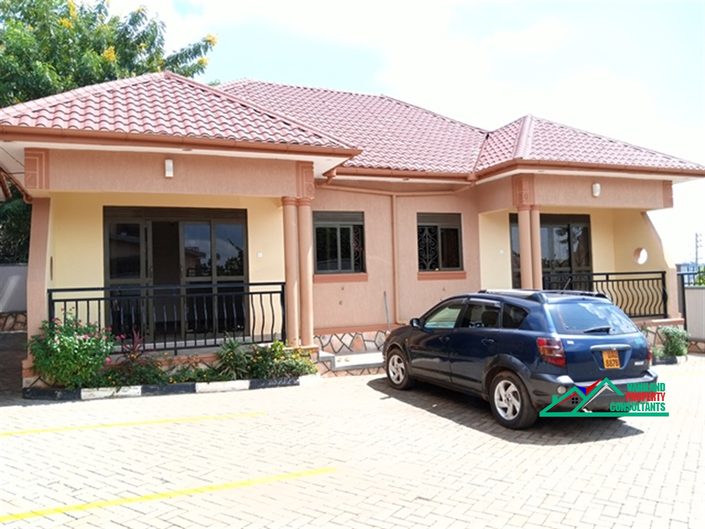 Semi Detached for rent in Kisaasi Kampala