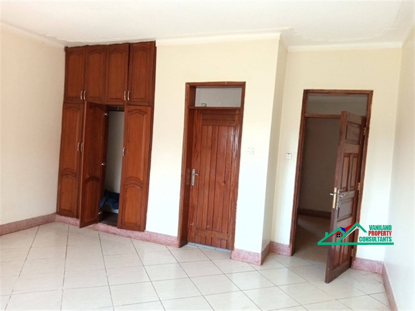 Bungalow for rent in Naalya Kampala