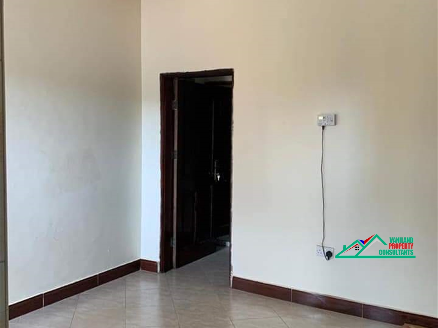 Semi Detached for rent in Mpererwe Kampala