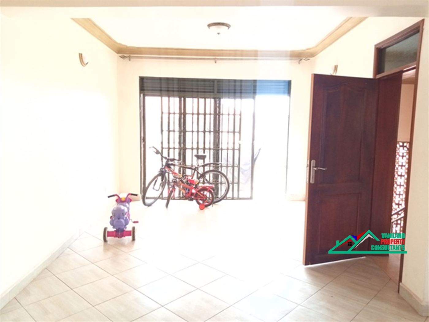 Apartment for rent in Kisaasi Kampala