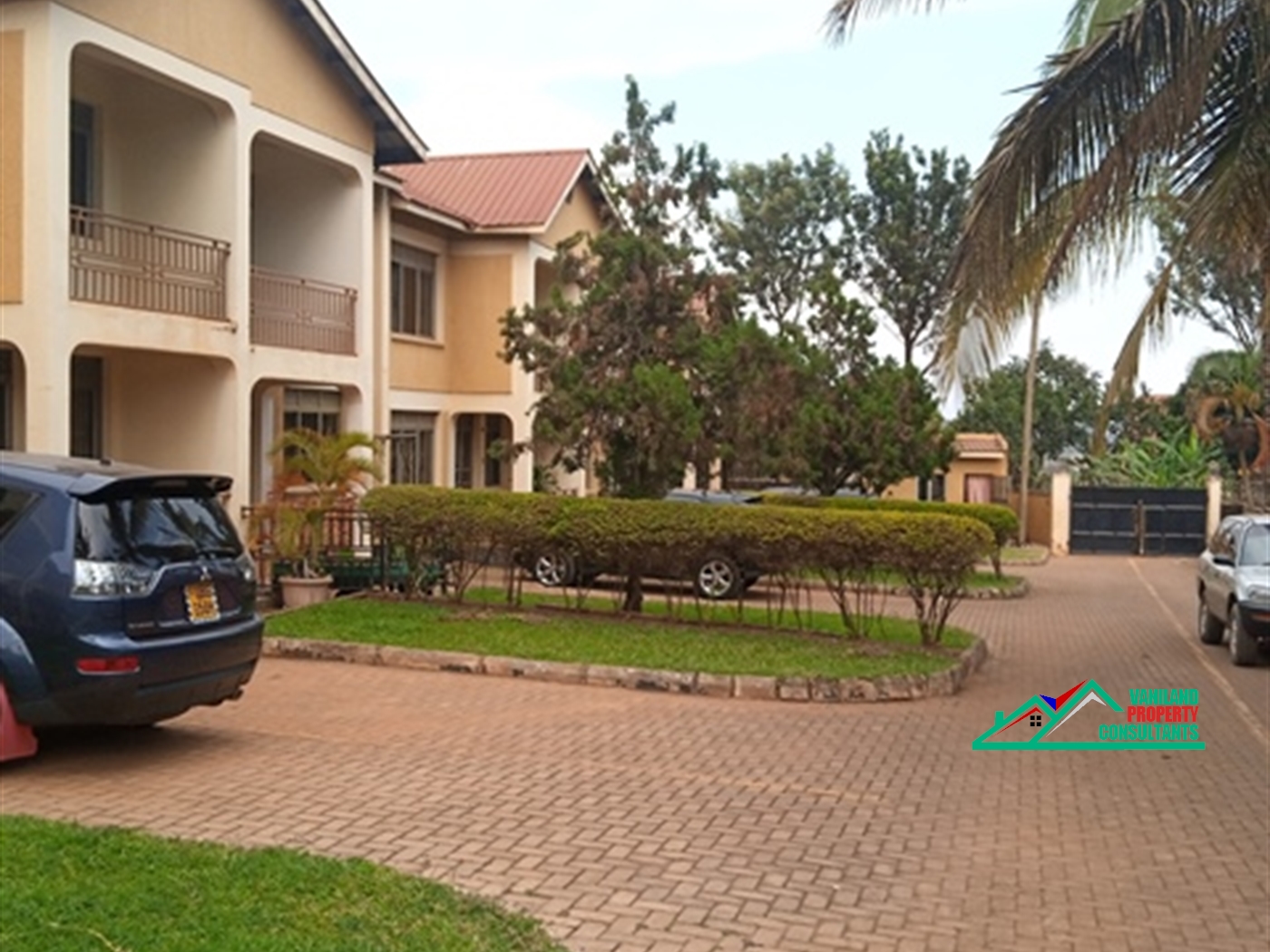 Storeyed house for rent in Ntinda Kampala