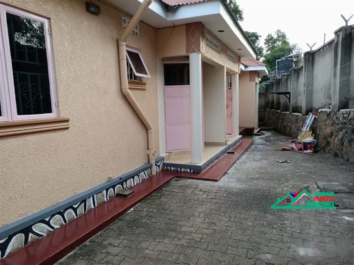 Semi Detached for rent in Namugongo Wakiso