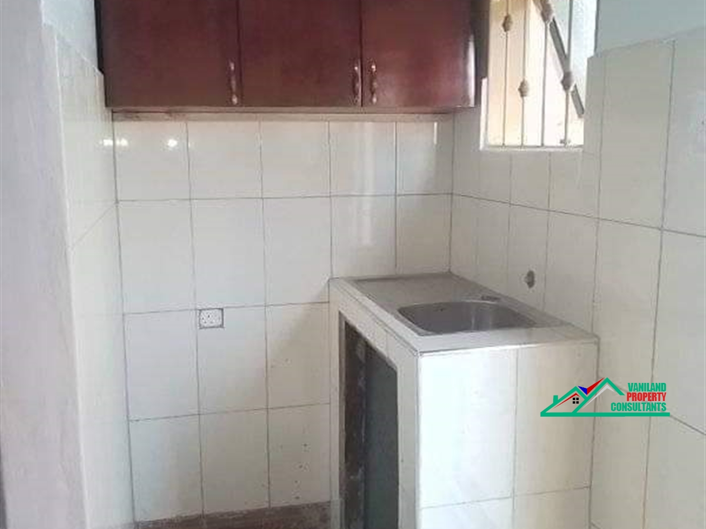 Semi Detached for rent in Bweyogerere Wakiso