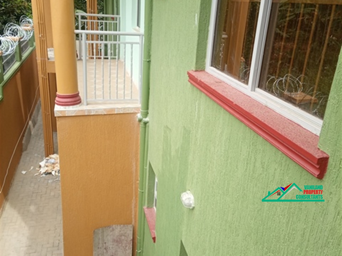 Storeyed house for rent in Bweyogerere Mukono