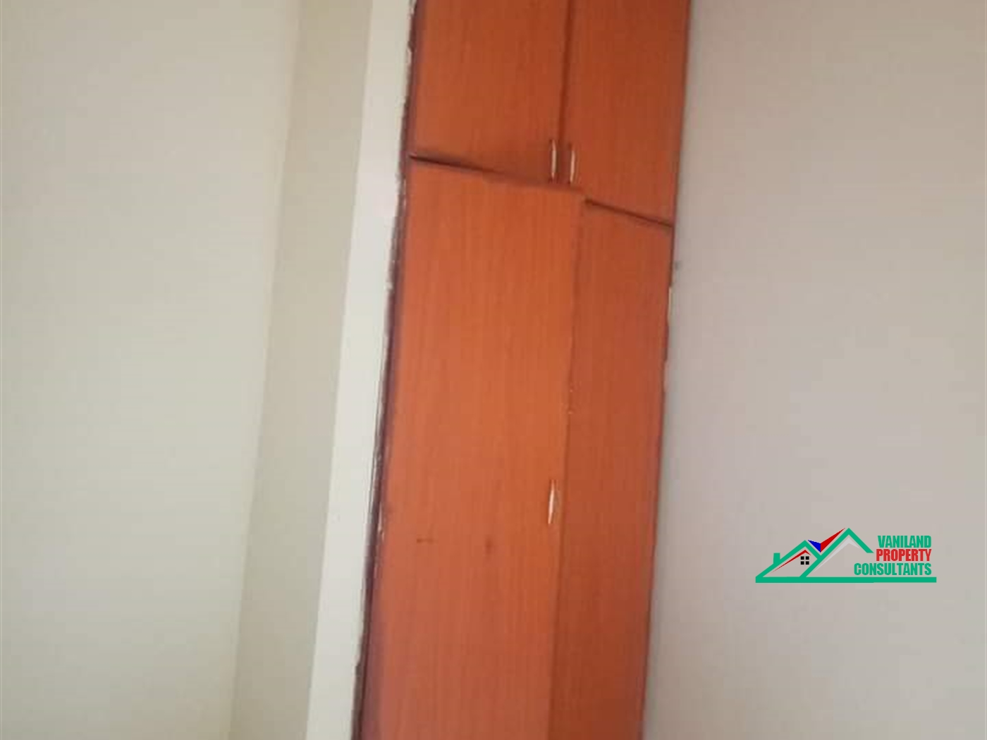 Semi Detached for rent in Mbalwa Kampala