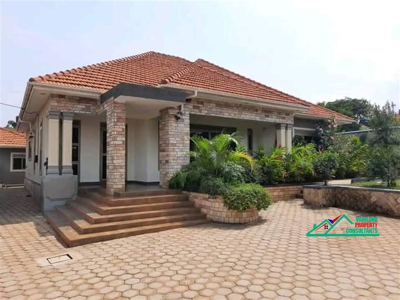 Bungalow for sale in Kitende Wakiso