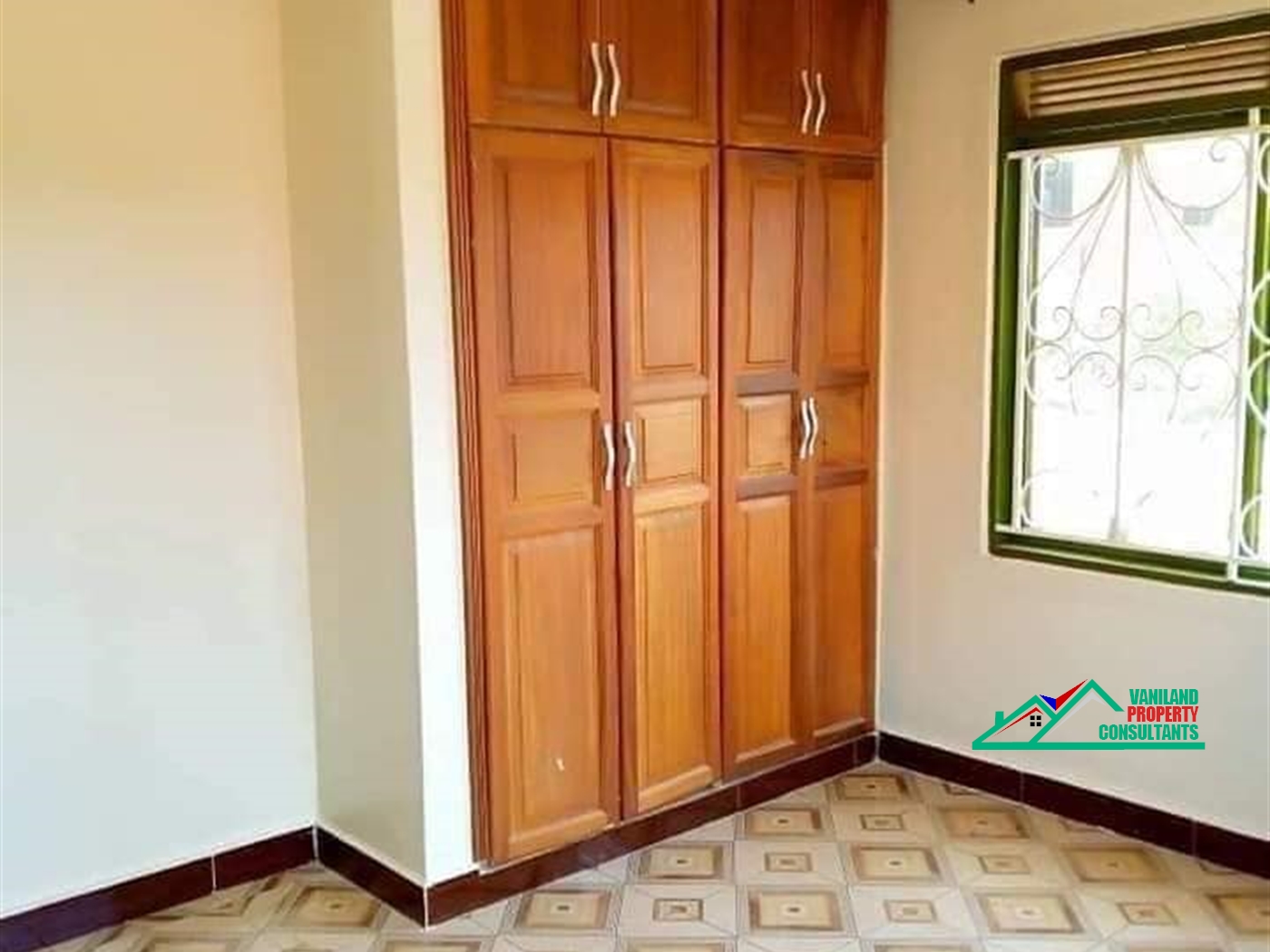 Semi Detached for rent in Mpereerwe Wakiso