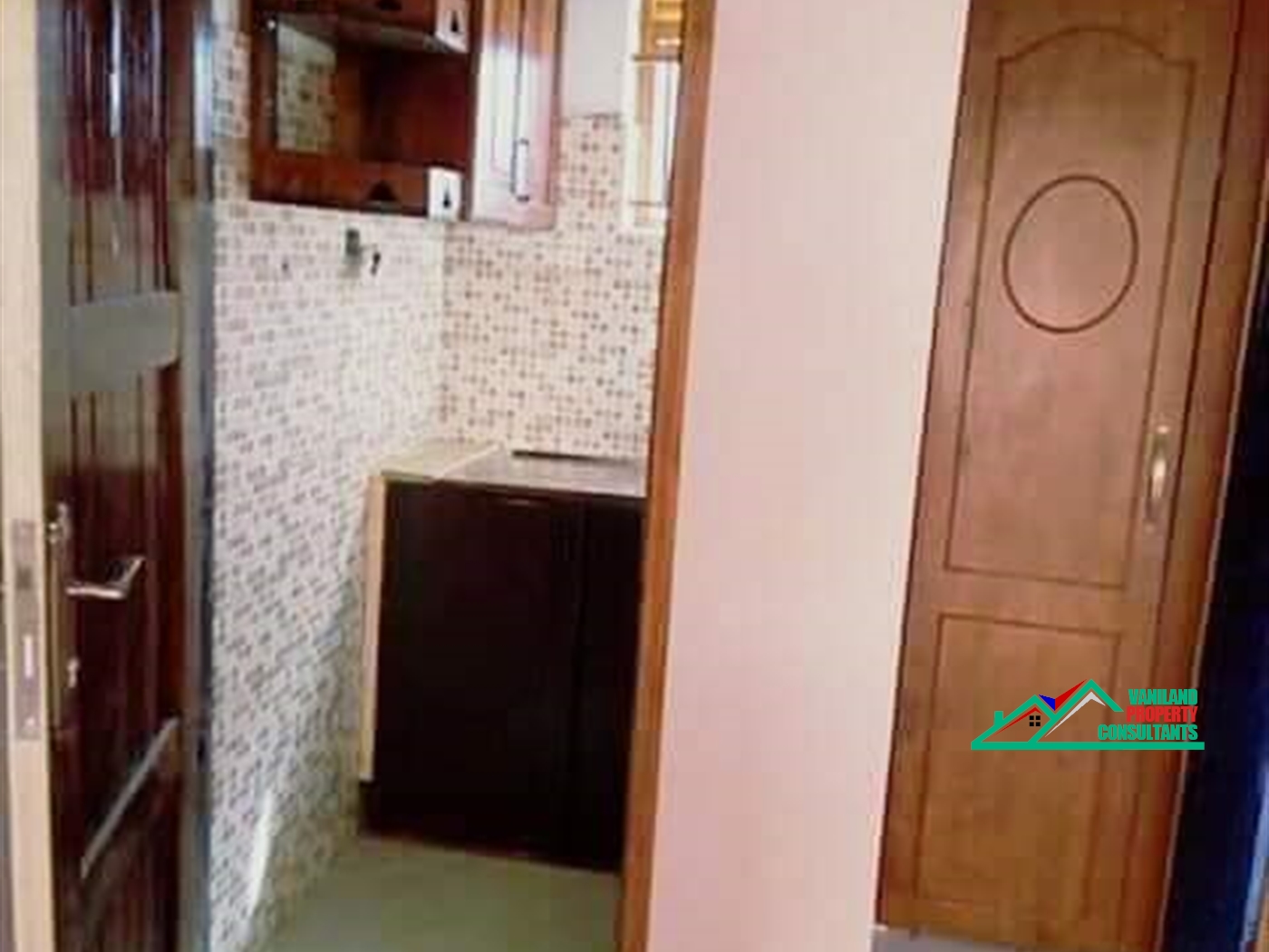 Semi Detached for rent in Salaama Kampala