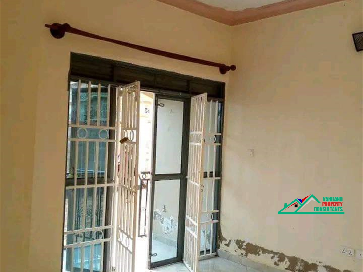 Semi Detached for rent in Kumunaana Kampala