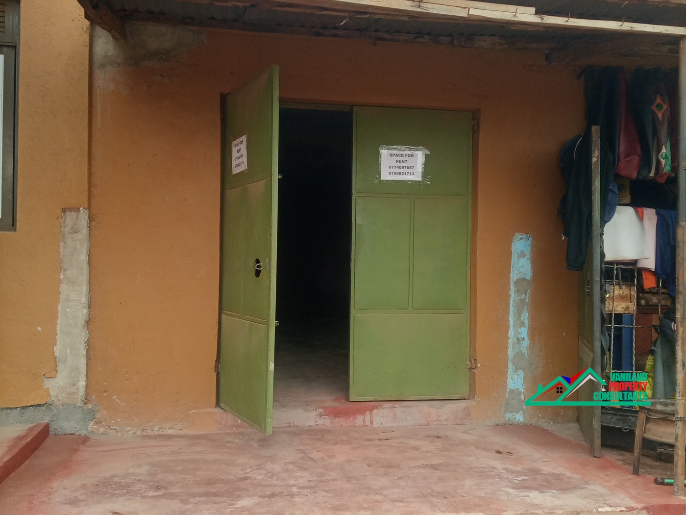 Shop for rent in Kiwaatule Kampala