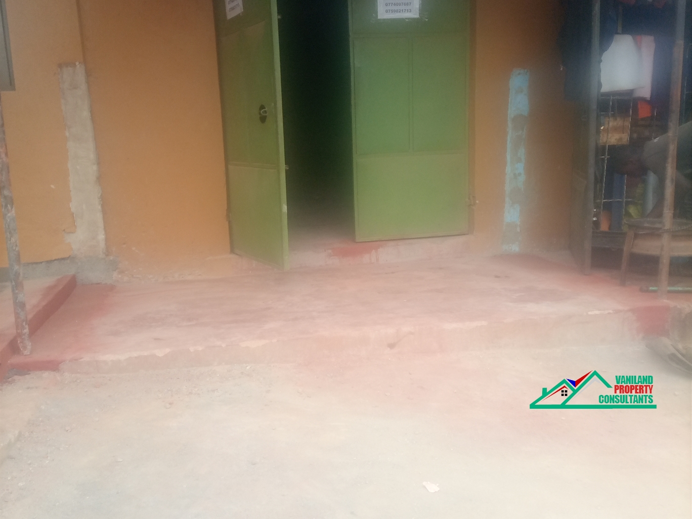 Shop for rent in Kiwaatule Kampala