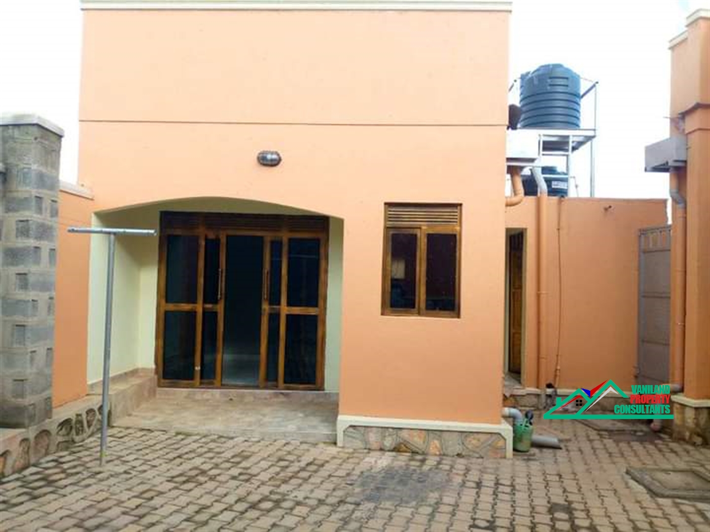 Semi Detached for rent in Mpererwe Kampala