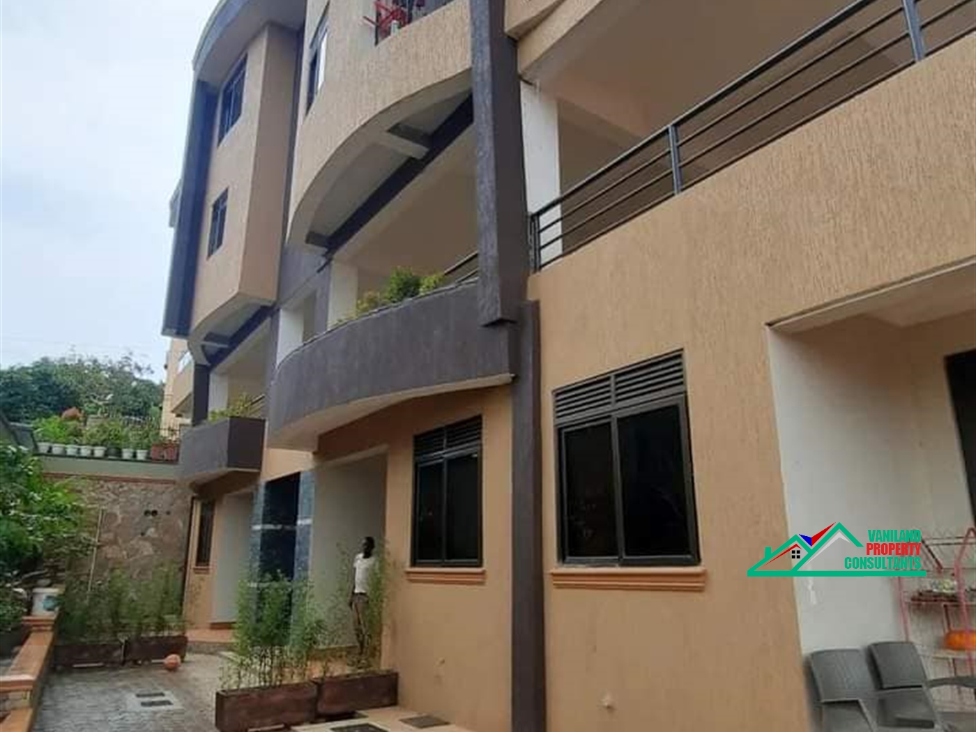 Apartment for rent in Kisaasi Kampala