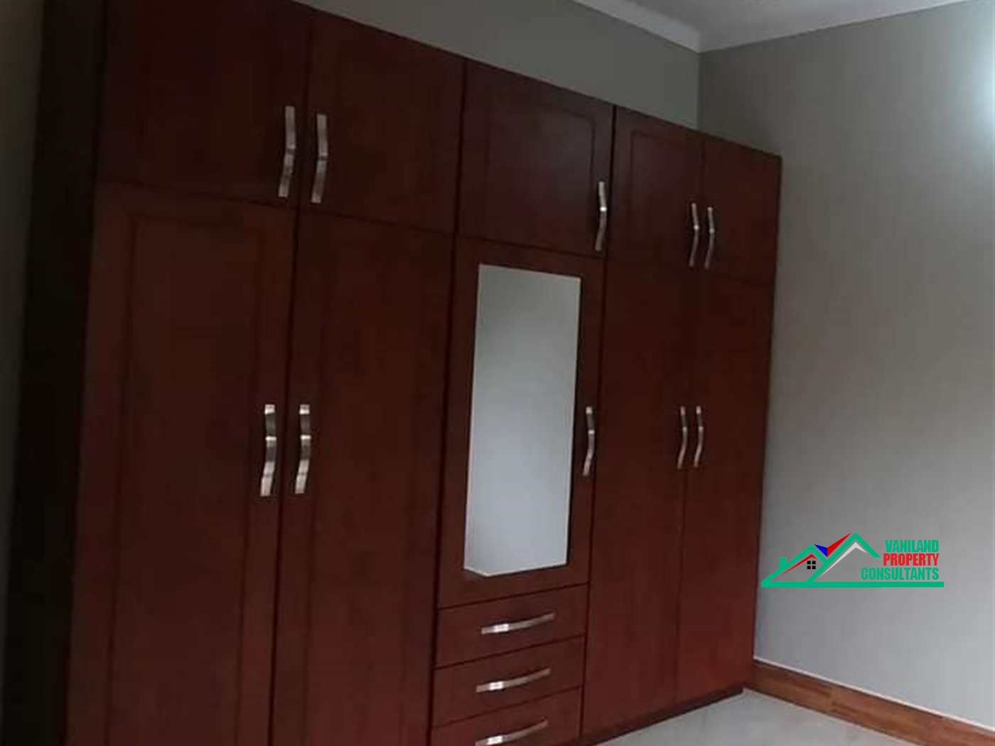 Apartment for rent in Kisaasi Kampala