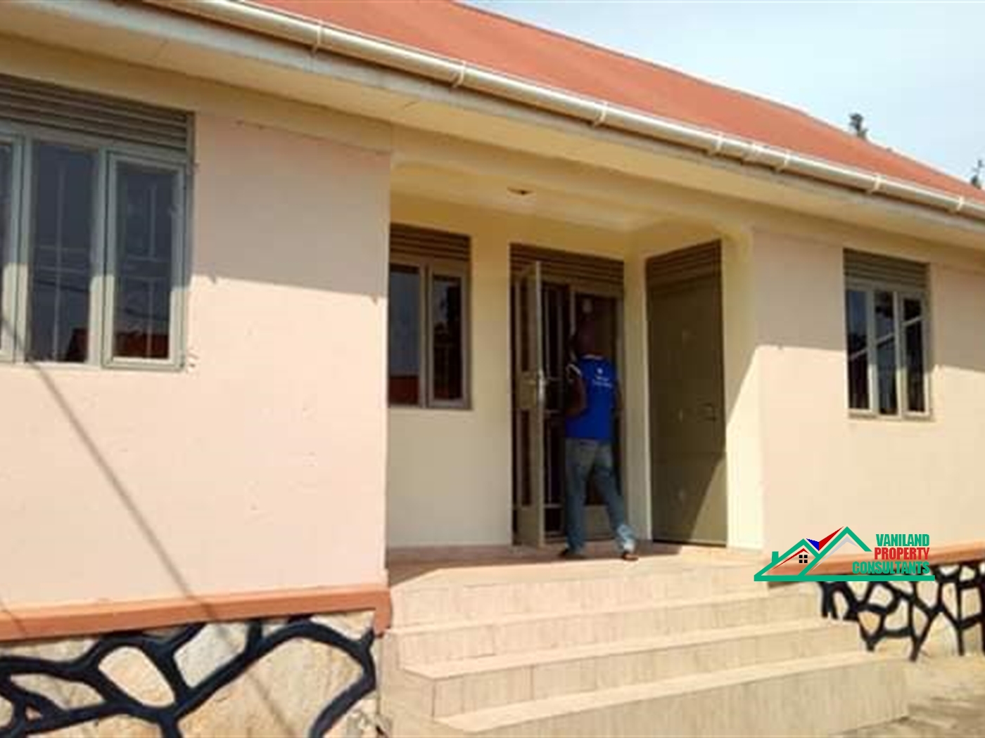 Semi Detached for rent in Bweyogerere Wakiso