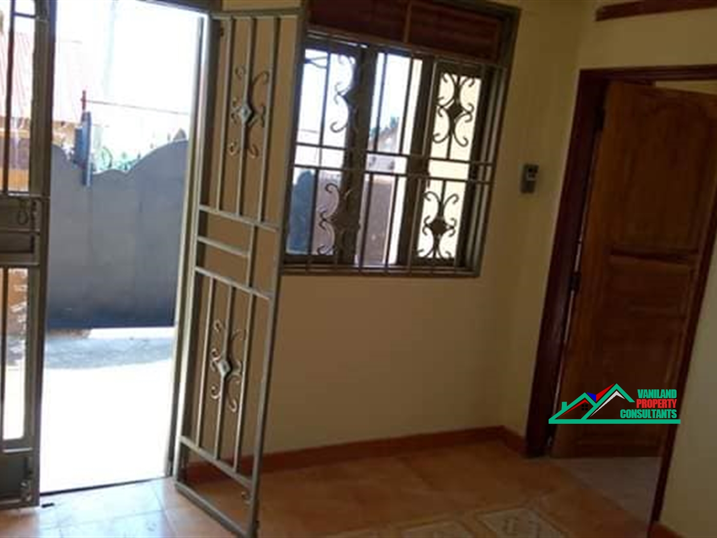 Semi Detached for rent in Bweyogerere Wakiso