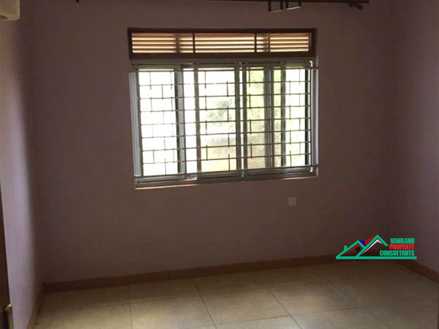 Bungalow for rent in Kira Wakiso