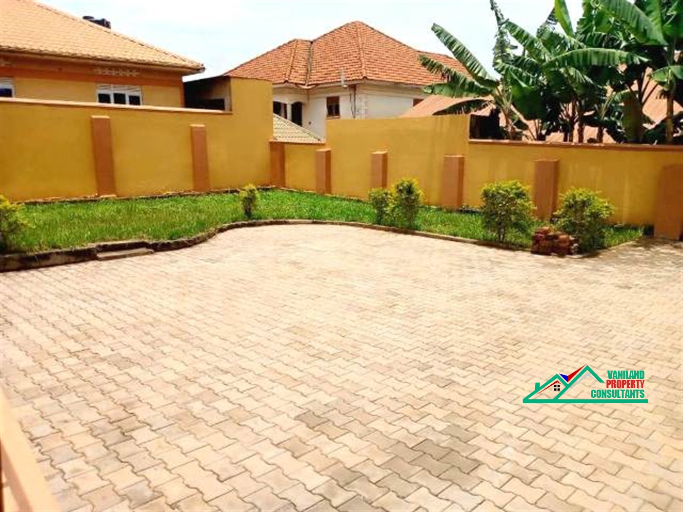 Storeyed house for rent in Kira Wakiso