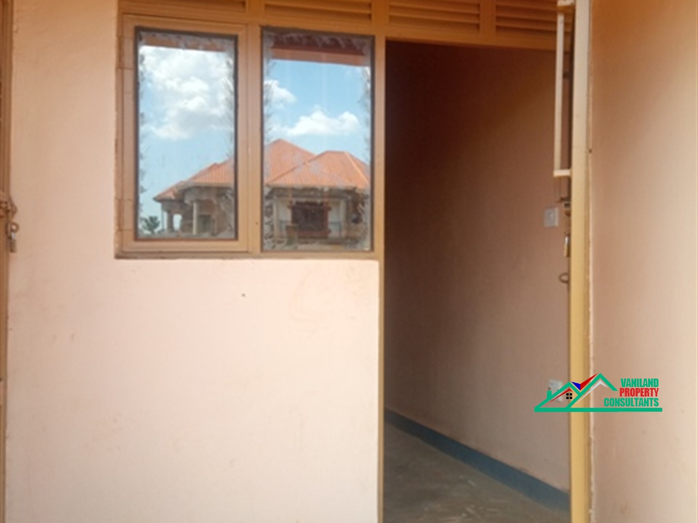 Studio for rent in Gayaza Wakiso