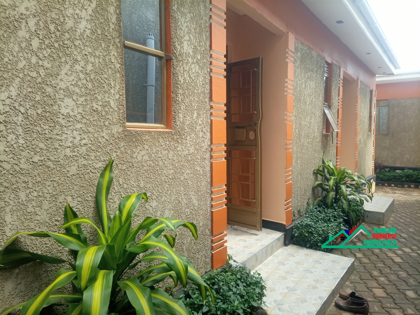 Studio for rent in Kisaasi Kampala