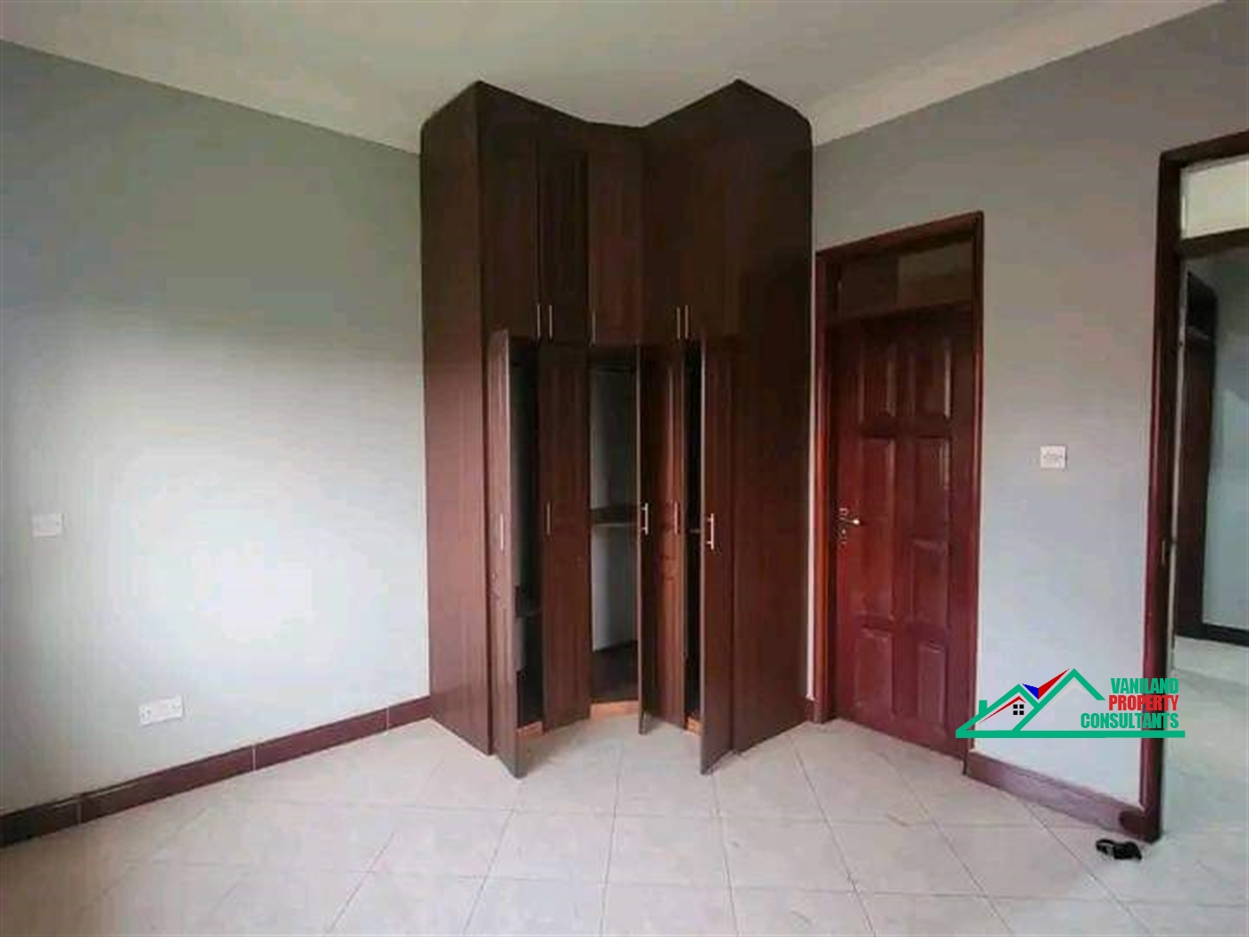 Semi Detached for rent in Gayaza Kampala