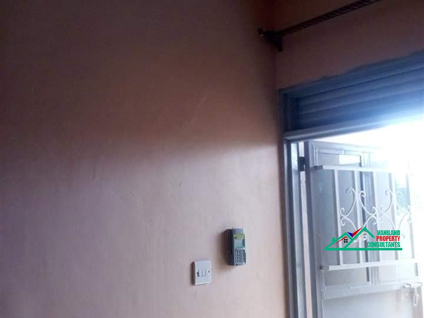 Semi Detached for rent in Bweyogerere Wakiso