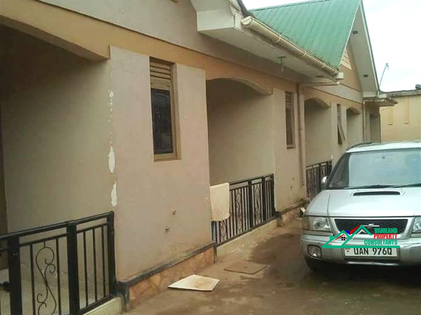 Semi Detached for rent in Bweyogerere Wakiso