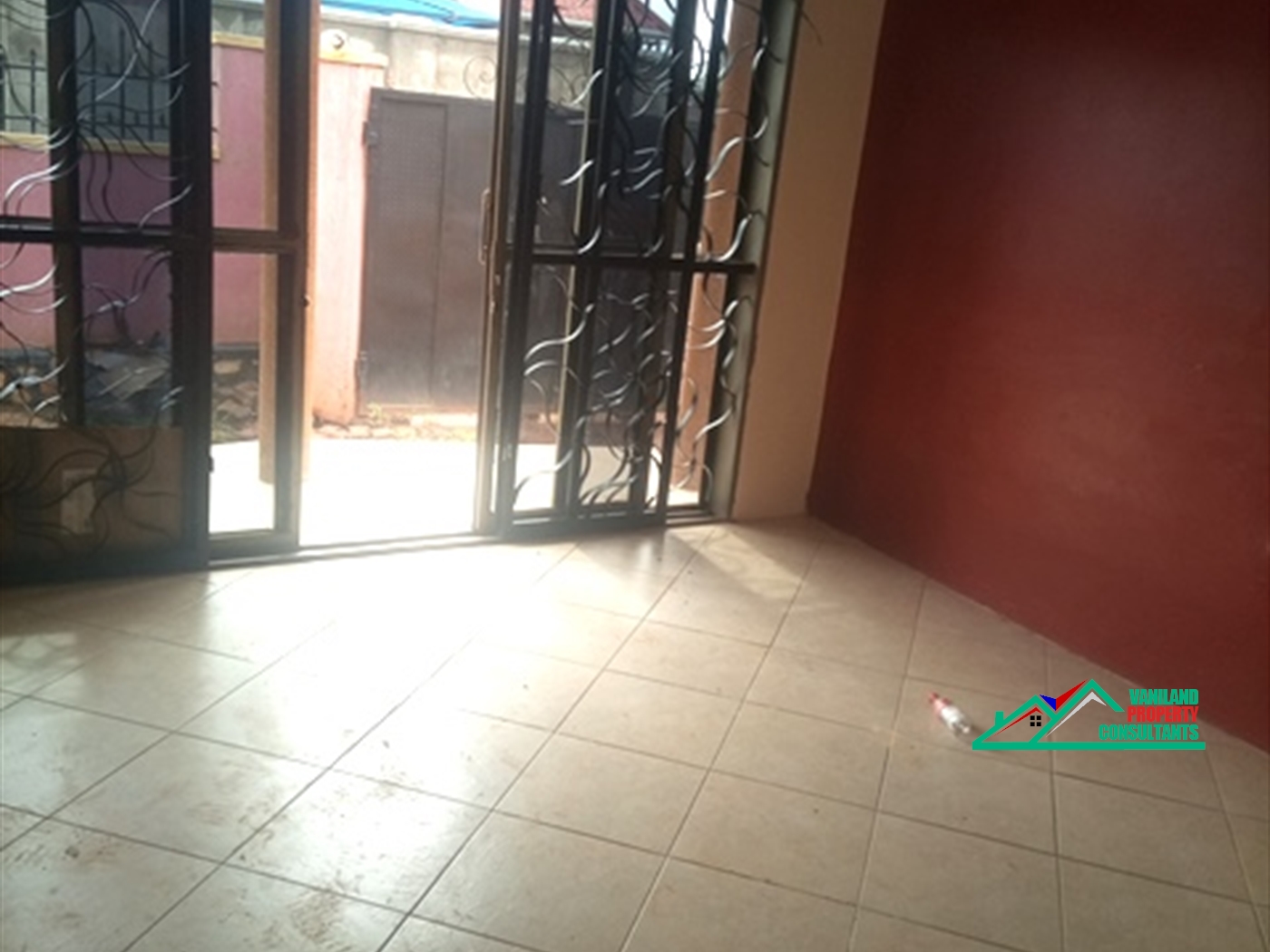 Semi Detached for rent in Kisaasi Kampala