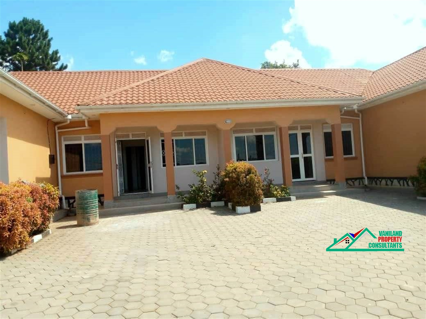 Semi Detached for rent in Bweyogerere Wakiso