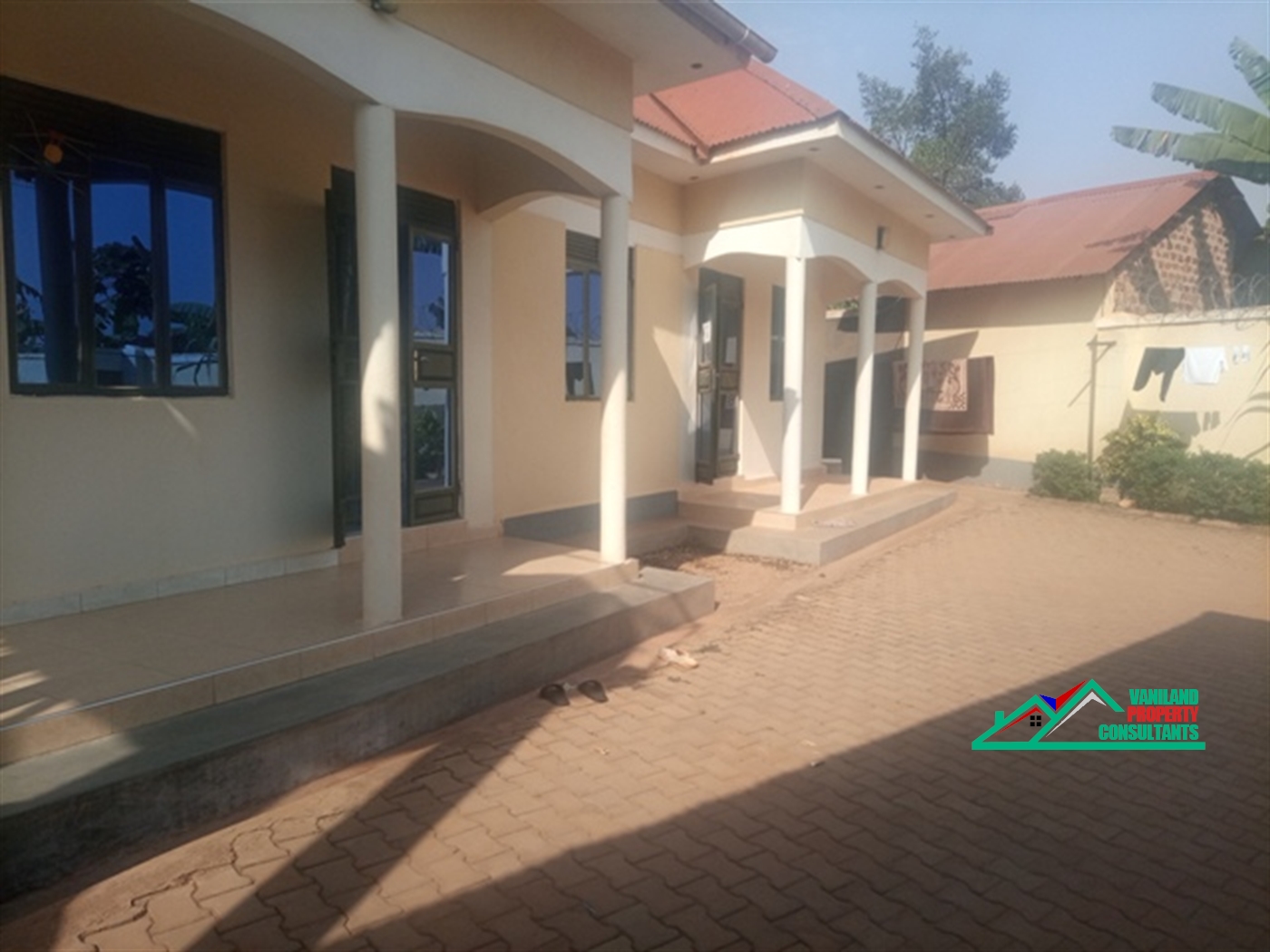 Semi Detached for rent in Mpererwe Wakiso