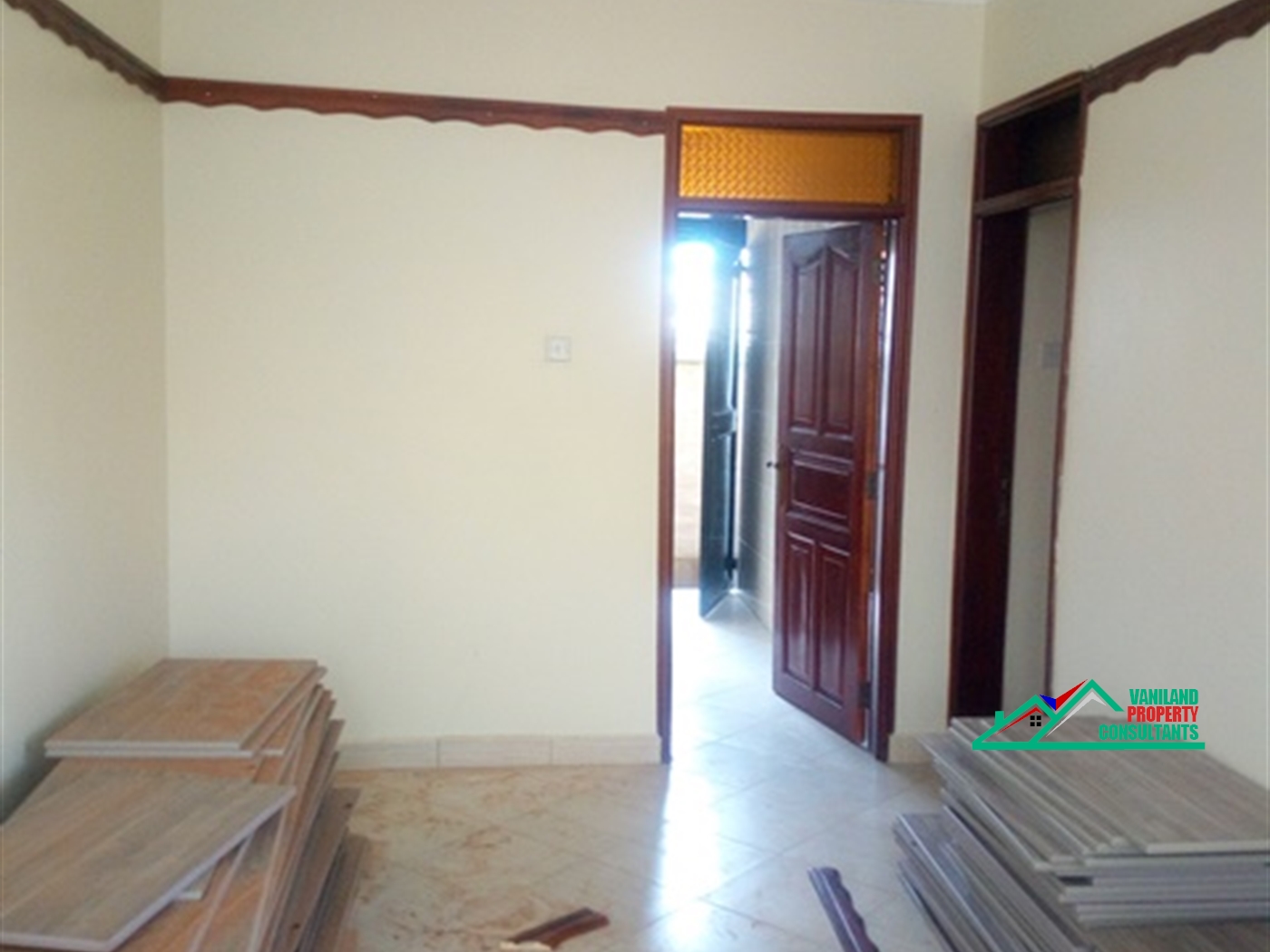 Semi Detached for rent in Kiwaatule Wakiso