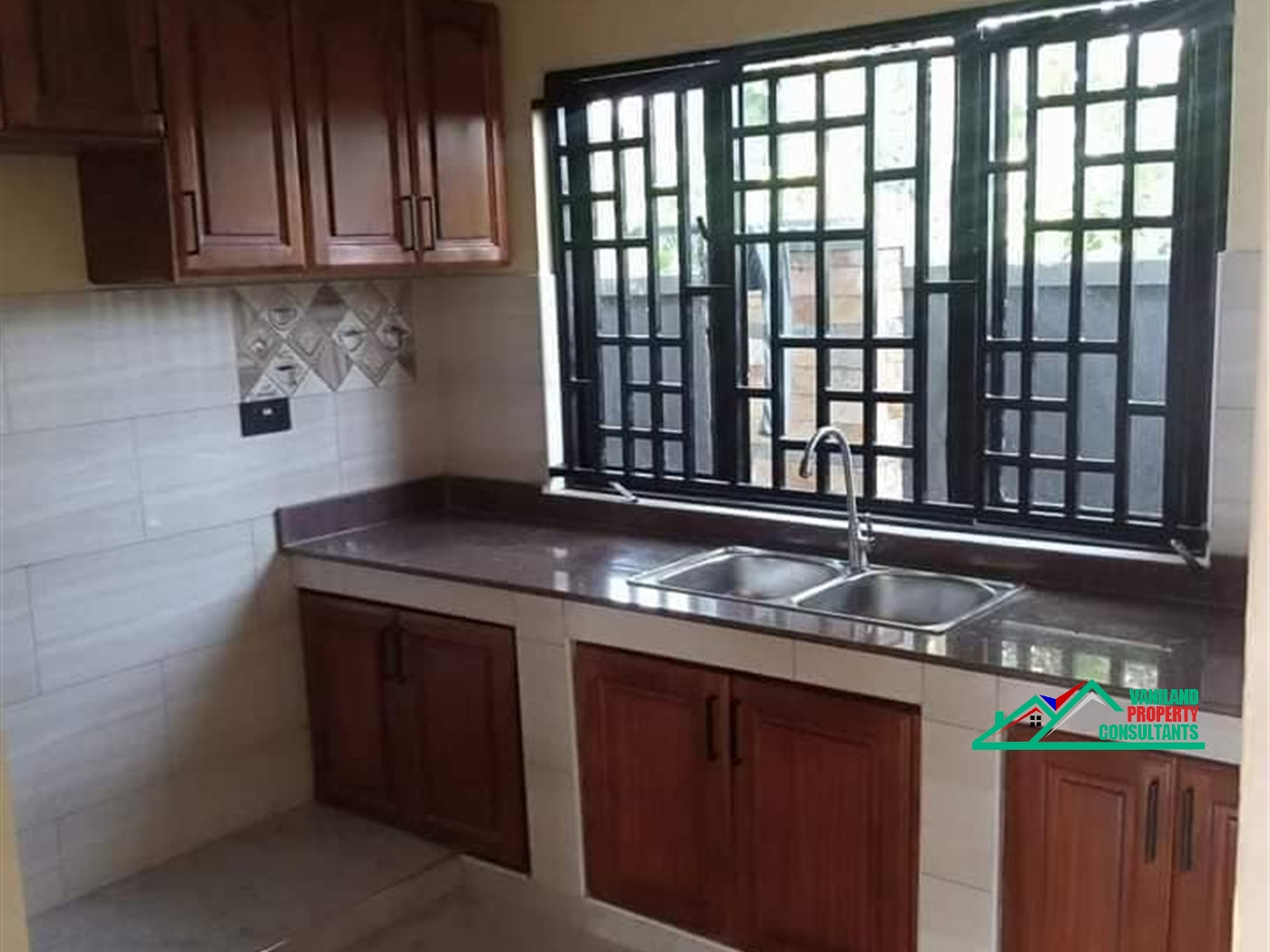 Semi Detached for rent in Bweyogerere Wakiso