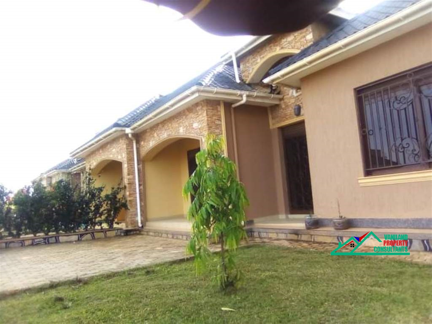 Semi Detached for rent in Bweyogerere Wakiso