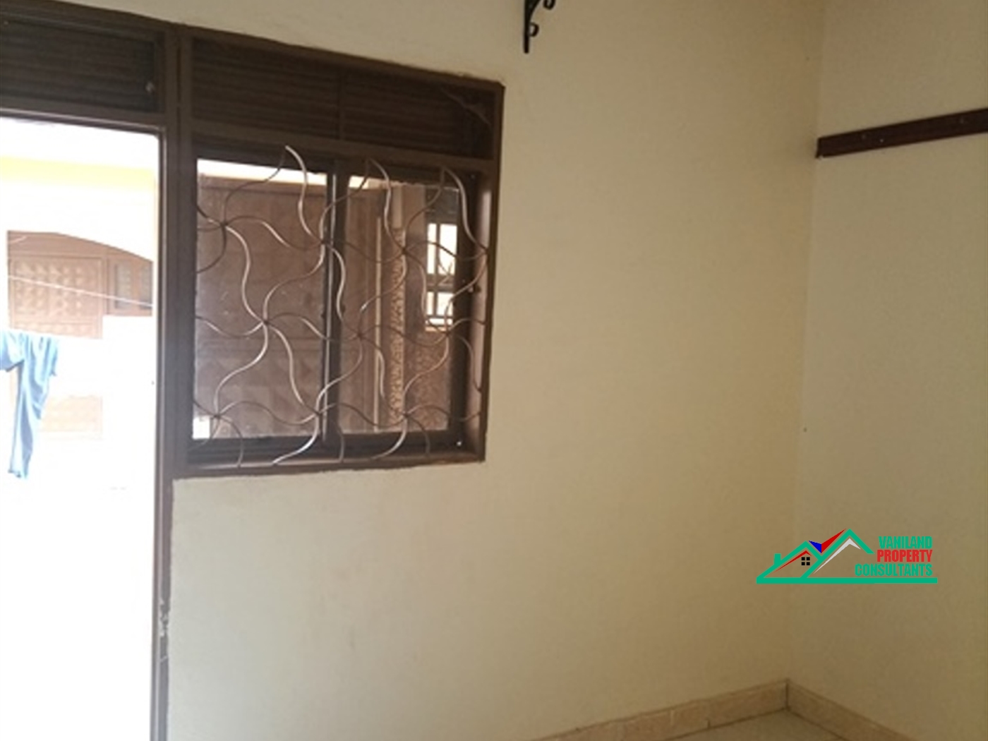 Semi Detached for rent in Bweyogerere Wakiso