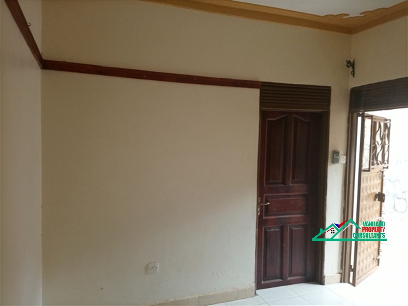 Semi Detached for rent in Bweyogerere Wakiso