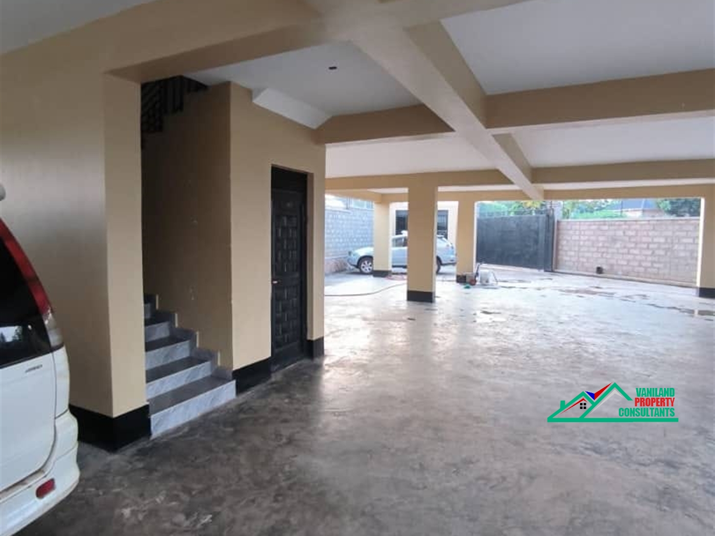 Apartment for rent in Kiwaatule Wakiso