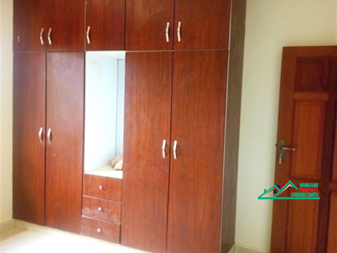 Apartment for rent in Namugongo Wakiso