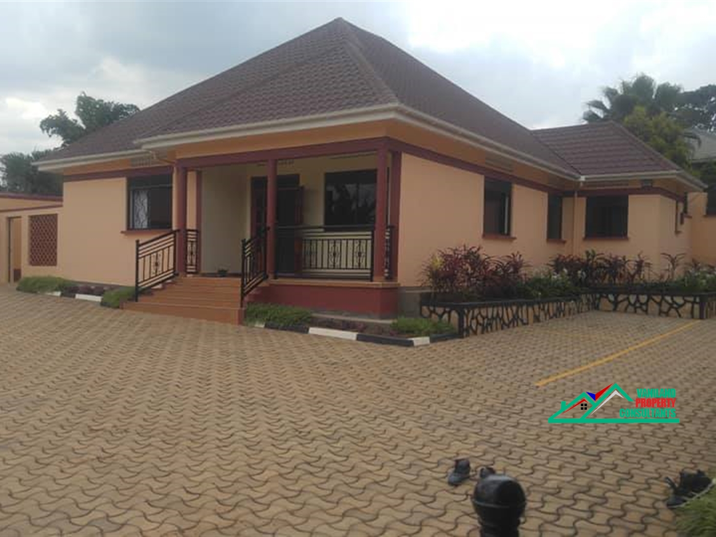 Semi Detached for rent in Bweyogerere Wakiso