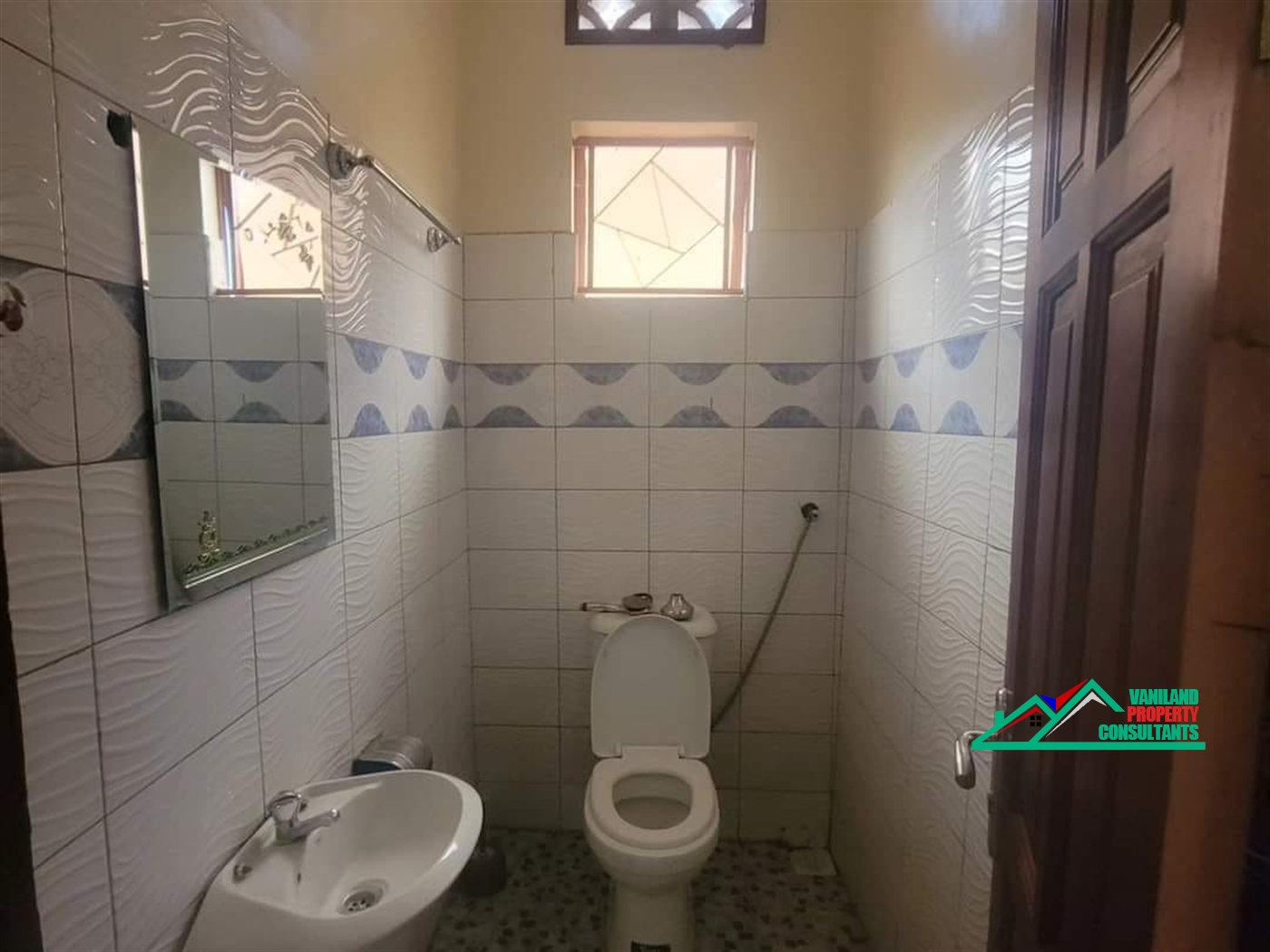 Semi Detached for rent in Kyanja Kampala