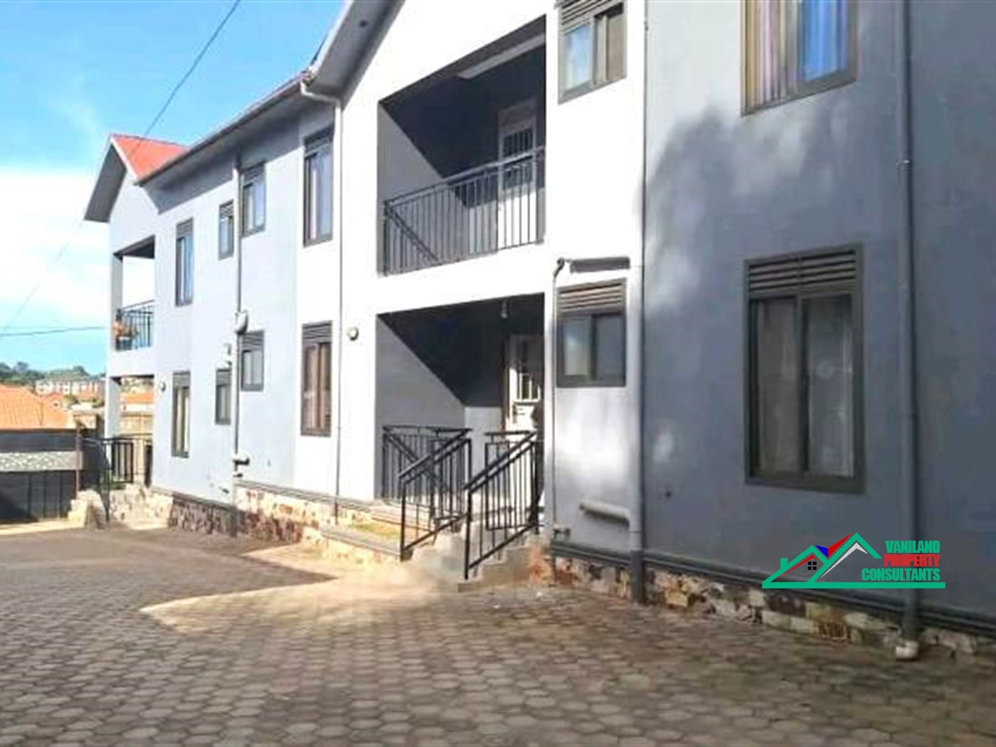 Town House for sale in Kira Wakiso