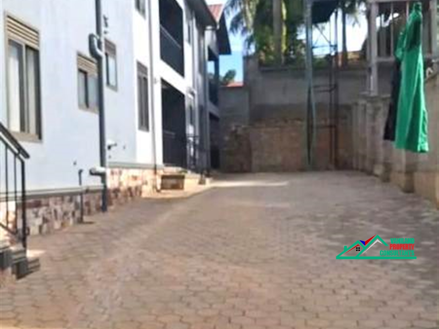 Town House for sale in Kira Wakiso