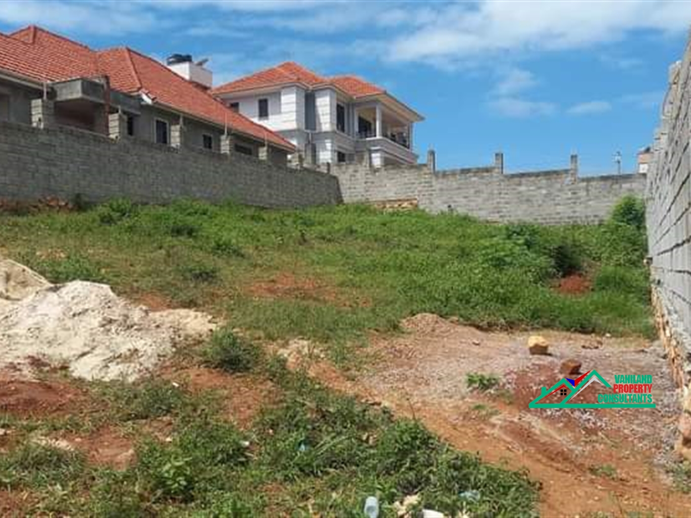 Residential Land for rent in Seeta Mukono