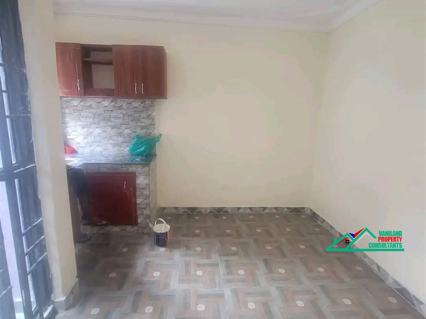 Semi Detached for rent in Kulambilo Kampala