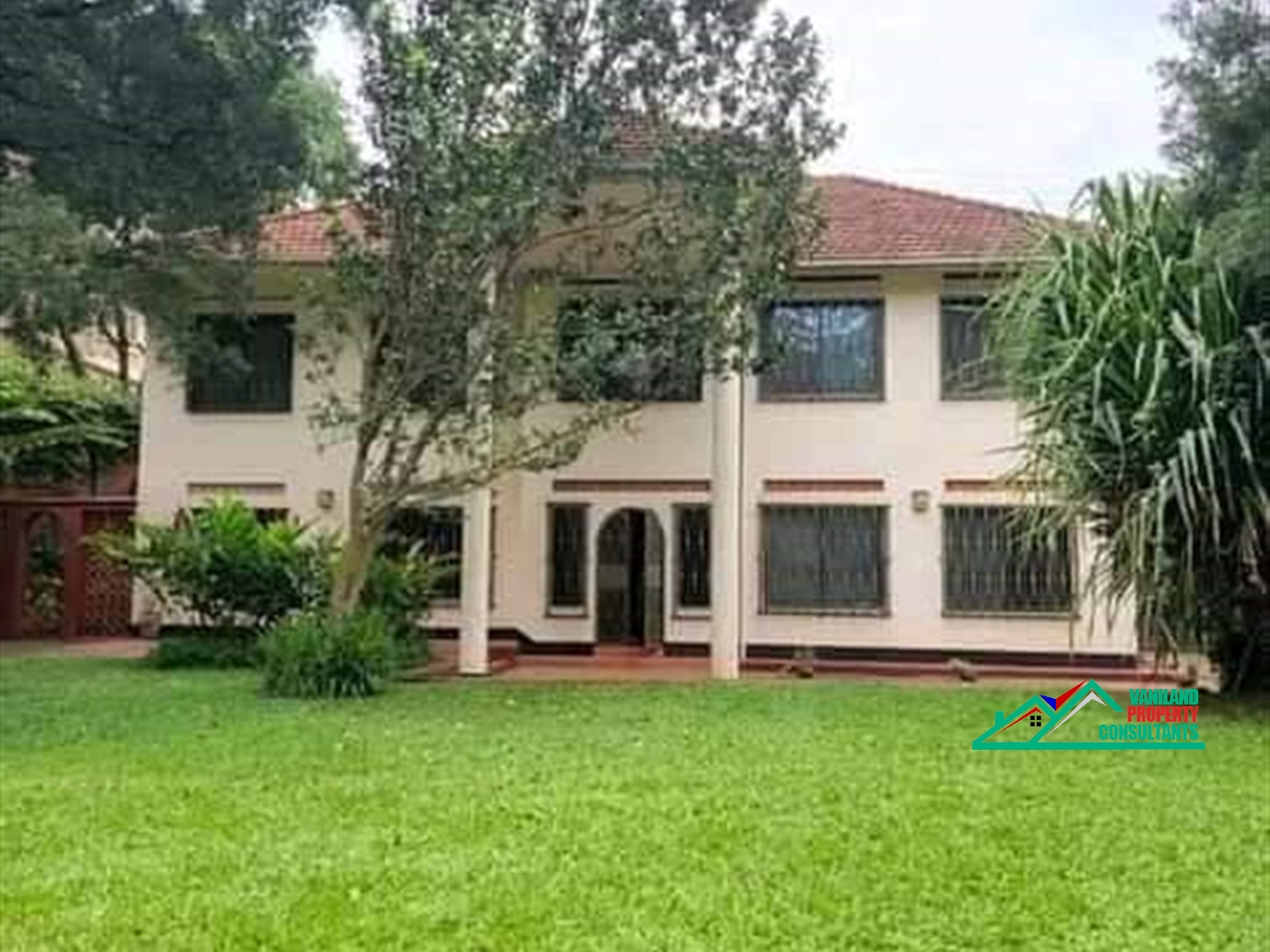 Storeyed house for rent in Naguru Kampala