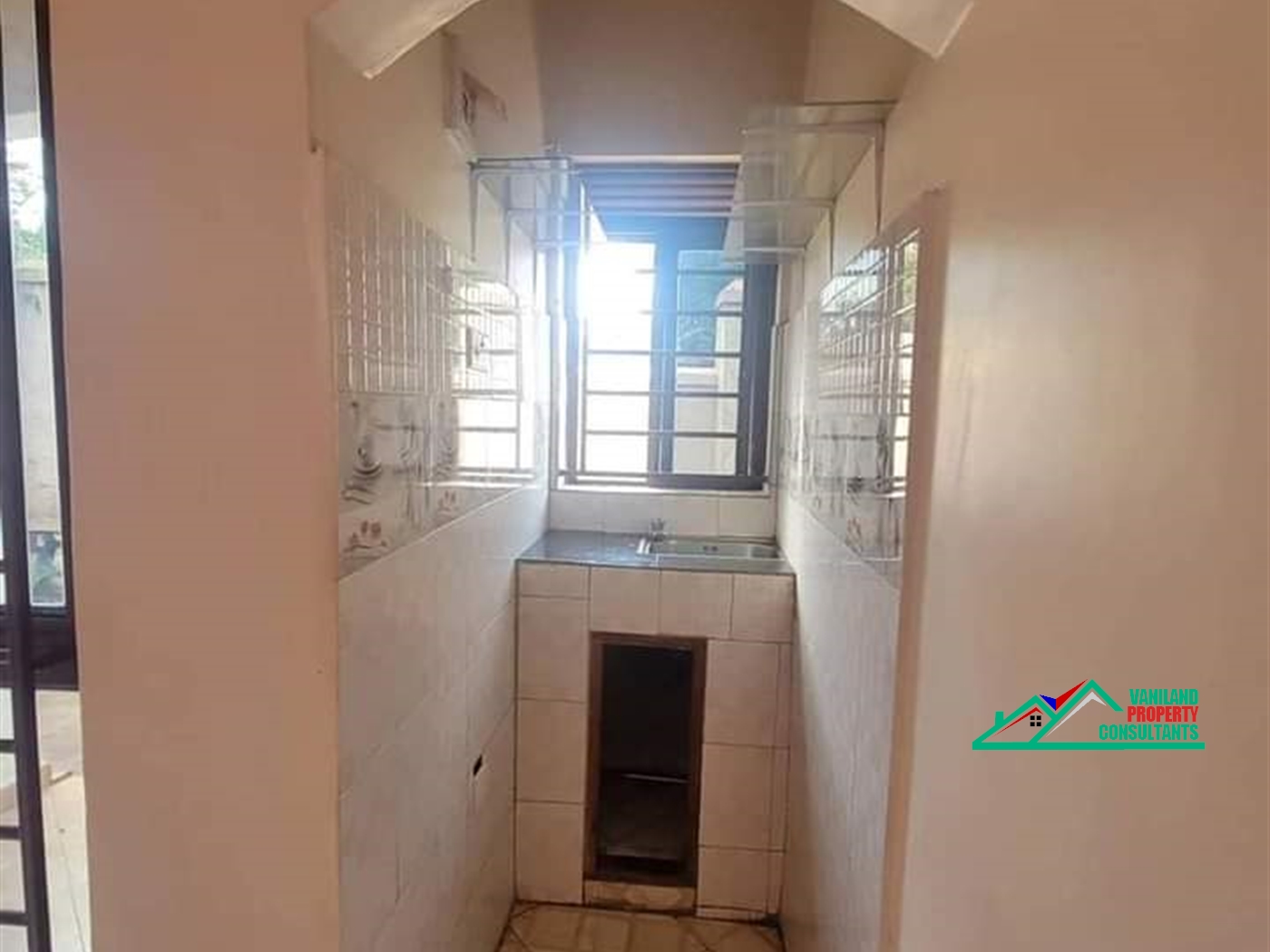 Semi Detached for rent in Kisaasi Kampala