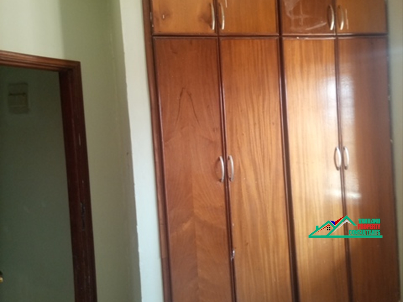 Semi Detached for rent in Kisaasi Kampala