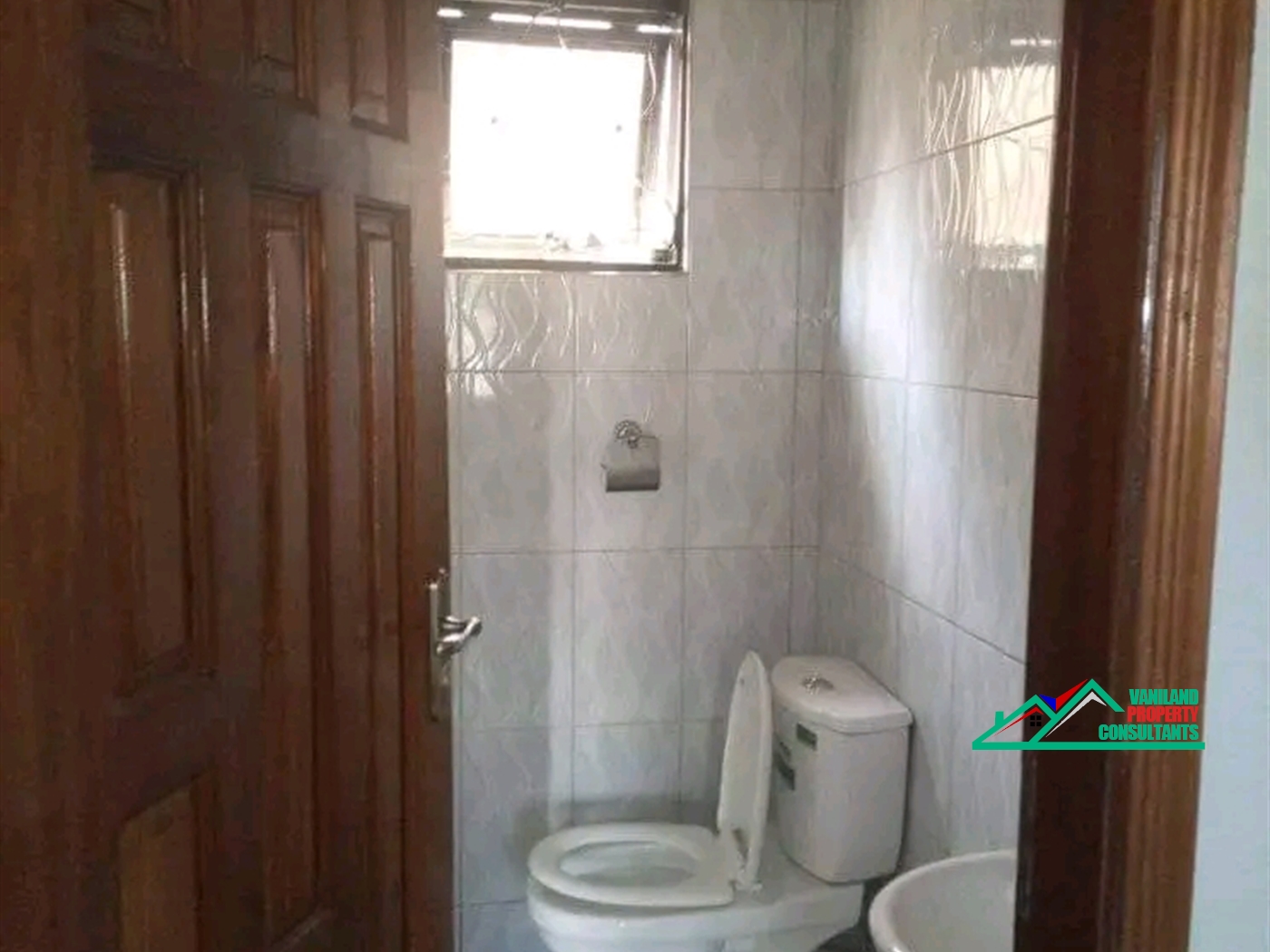 Semi Detached for rent in Bweyogerere Wakiso