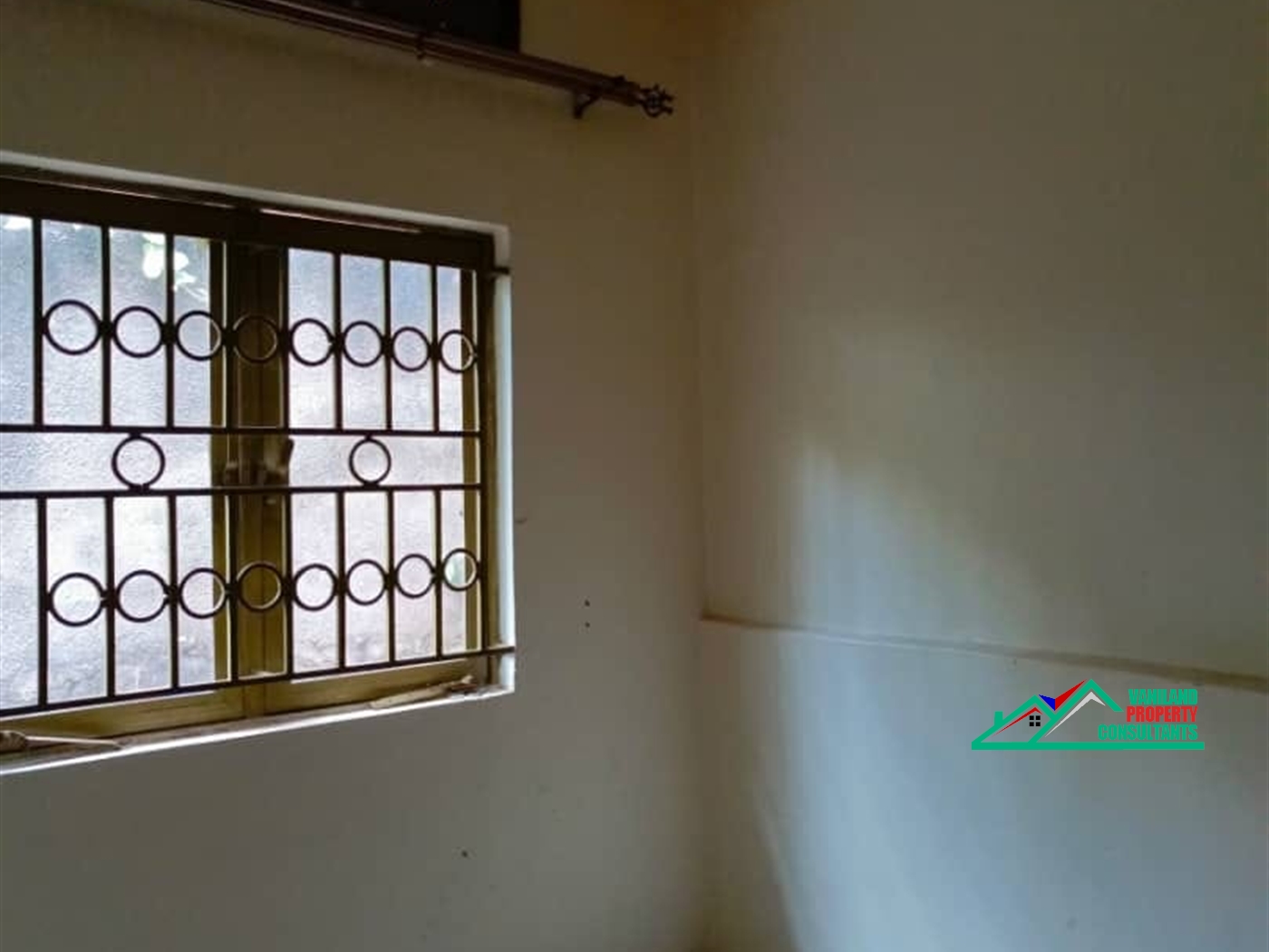 Semi Detached for rent in Mpererwe Wakiso