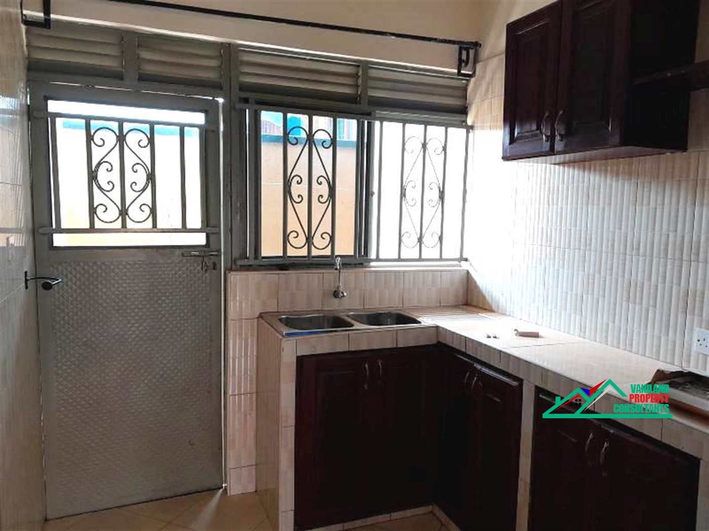 Semi Detached for rent in Namugongo Wakiso